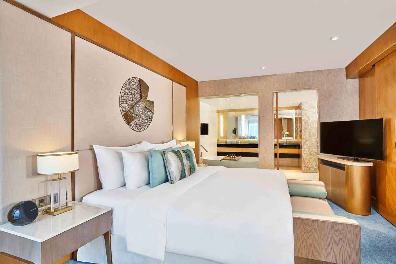 Vasa Hotel Сурабая Екстер'єр фото